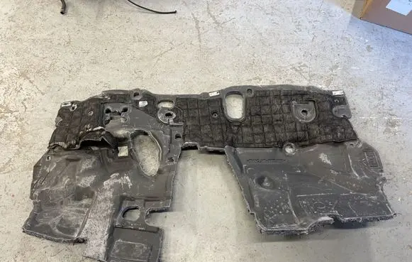 Toyota C-HR II Sound insulation of firewall 