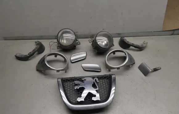 Peugeot 607 Front piece kit 9649010077