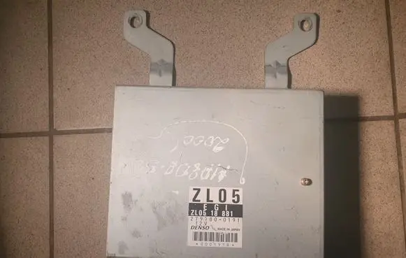 Acura ILX Engine control unit/module 2797000191 ZL0518881