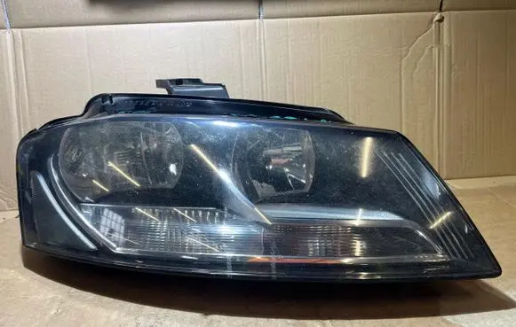 Audi A3 S3 8P Headlight/headlamp