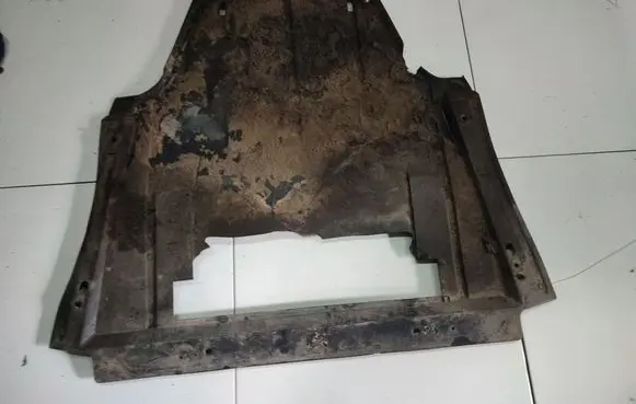 Renault Espace - Grand espace IV Engine splash shield/under tray