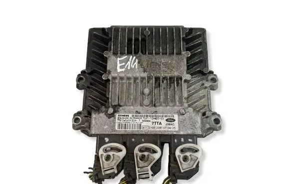 Ford Fiesta Engine control unit/module 7S6112A650EA 5WS40632A