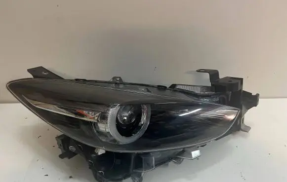 Mazda 3 III Headlight/headlamp BABE51031J BAAS510L6 BAAS-51-0L6