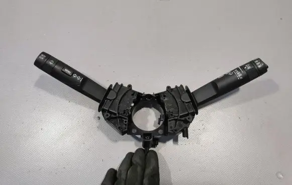 Opel Mokka Indicator stalk