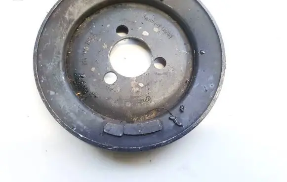 Volkswagen Transporter - Caravelle T4 Power steering pump pulley 074145255A
