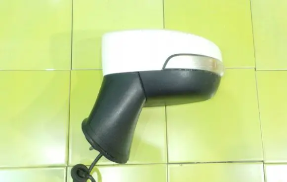 Ford Ecosport Front door electric wing mirror LEWE 17AB75