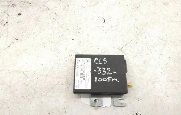 Mercedes-Benz CLS C219 Phone control unit/module A2218200097 2218200097