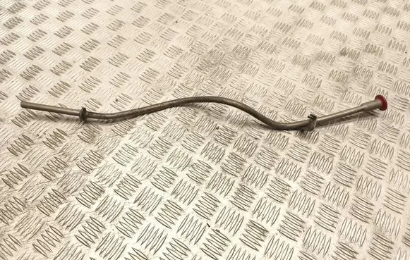 Mercedes-Benz C W204 Oil level dip stick