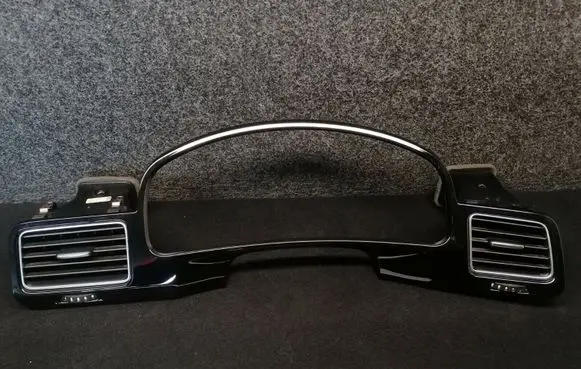 Dashboard trim