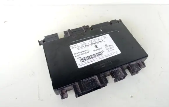 Chrysler 300 - 300C Seat control module A2118704926 05022307