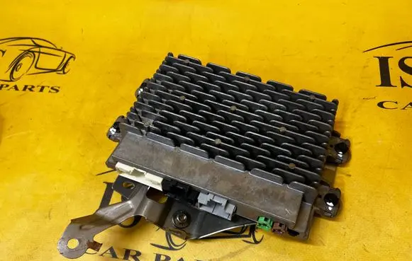 Ford Kuga III Camera control unit module SV4T14G647EDD PV4BS280D88AA