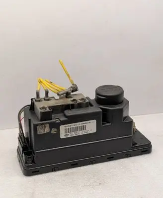 Mercedes-Benz E W210 Central locking vacuum pump 2088000448 00782807