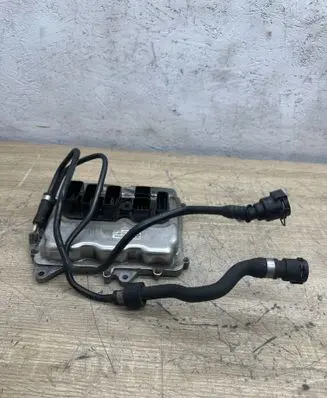 BMW 5 F10 F11 Engine control unit/module 0261S10440 030042390 7540738