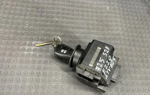 Mercedes-Benz E W211 Ignition lock 2115451008
