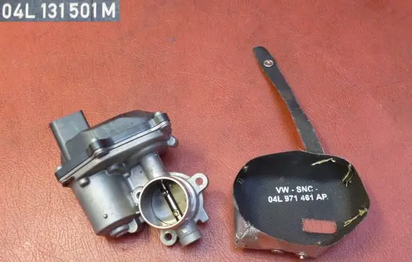 Volkswagen Sharan EGR valve 04L131501M