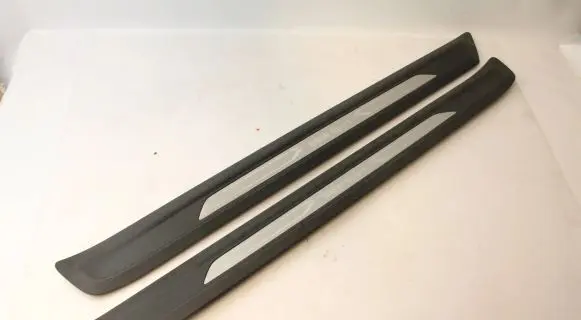 BMW 4 F32 F33 Front sill trim cover 7395030