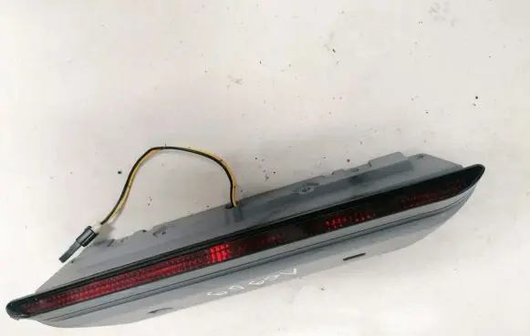 Subaru Forester SG Third/center stoplight 0ew2037