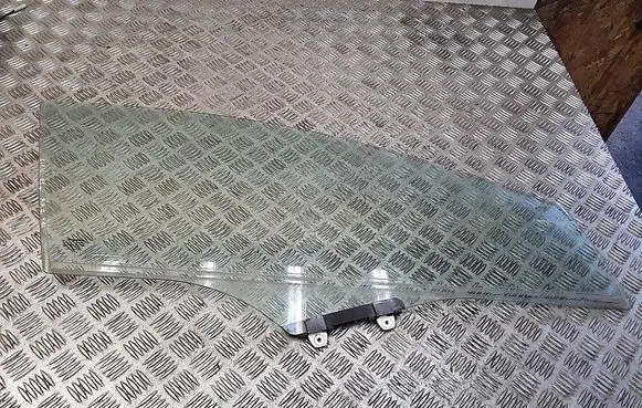 Honda Civic Front door window glass four-door 43r007951