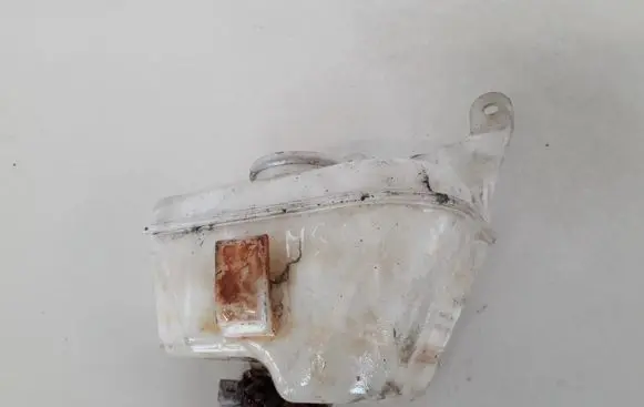 Mazda 323 Windshield washer fluid reservoir/tank 860142058 860142-058