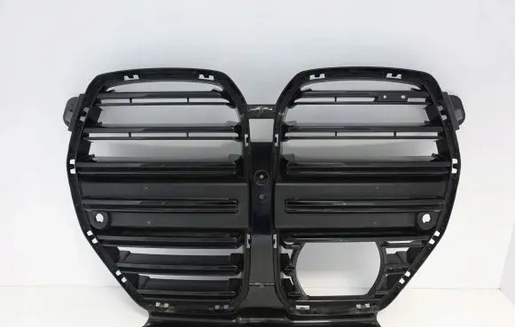BMW M4 G82 G83 Front bumper upper radiator grill 8081142