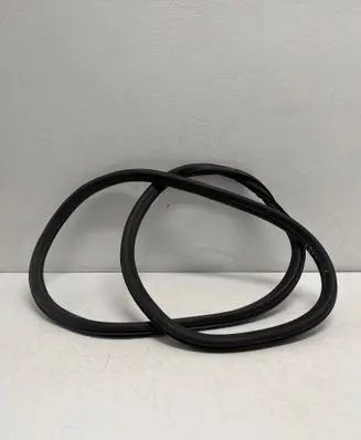 Opel Astra J Rear door rubber seal (on body) 13260049