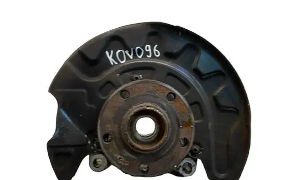 Volkswagen PASSAT B8 Front wheel hub 5Q0407258A