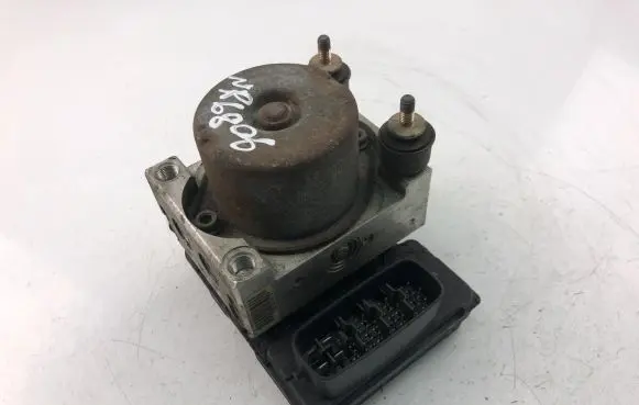 Mitsubishi Lancer ABS Pump MB5EV08