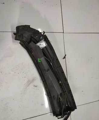 Toyota Aygo AB10 Wiper trim 