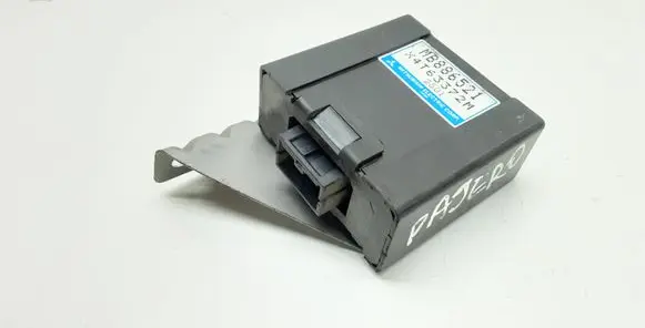 Mitsubishi Pajero Other relay MB886521