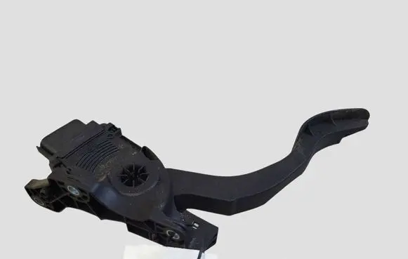Volvo V70 Accelerator throttle pedal 6G929F836BD 6PV00922001