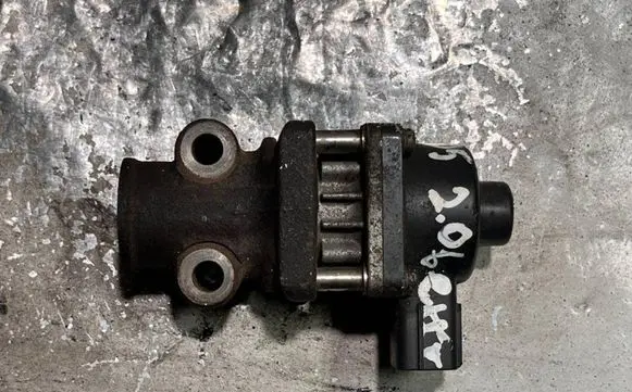 Subaru Impreza II EGR valve