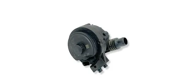 BMW i4 Electric auxiliary coolant/water pump 8840614 49009