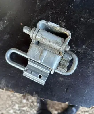 Audi A6 S6 C6 4F Rear door lower hinge 4E083341E