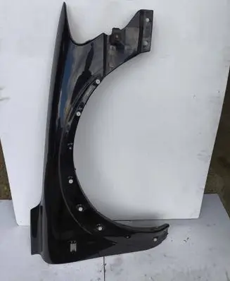 Volvo XC70 Fender