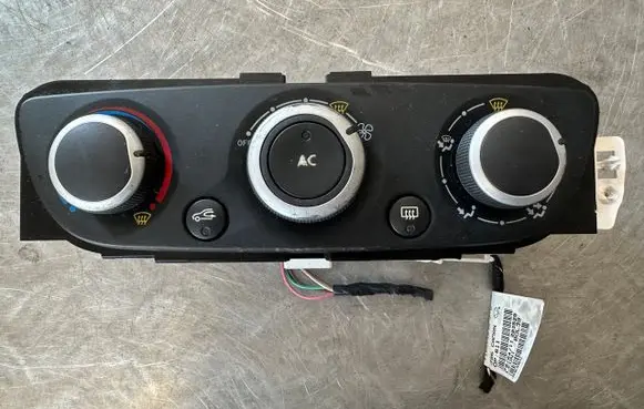 Renault Scenic III - Grand scenic III Climate control unit T1001786G