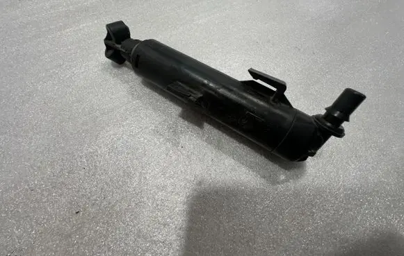 Audi A8 S8 D4 4H Headlight washer spray nozzle 4H0955102B 4H0955102