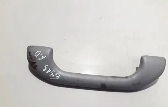 Mitsubishi Outlander Rear interior roof grab handle
