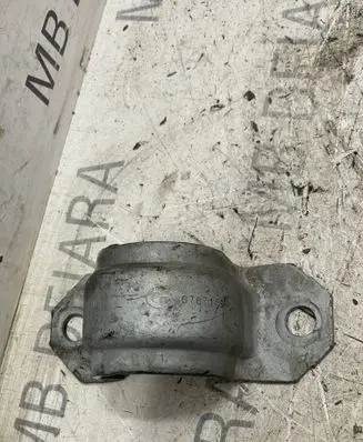 BMW X3 F25 Sway bar bush bracket, front 6787159