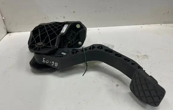 Clutch pedal