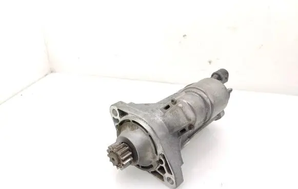 Volkswagen Caddy Starter motor 02E911024H 060513 ESW20ER2E