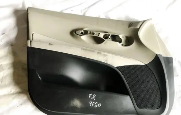 Toyota Auris 150 Front door card panel trim 6762902010 67629-02010
