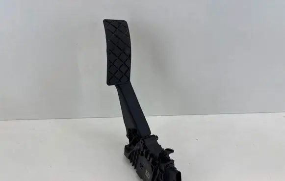 Volkswagen ID. Buzz Accelerator throttle pedal 1N3723503