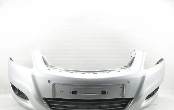 Opel Zafira B Front bumper 