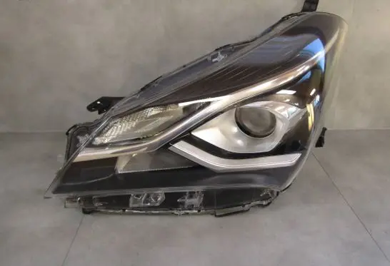 Toyota Yaris Headlight/headlamp YARIS3LIFT