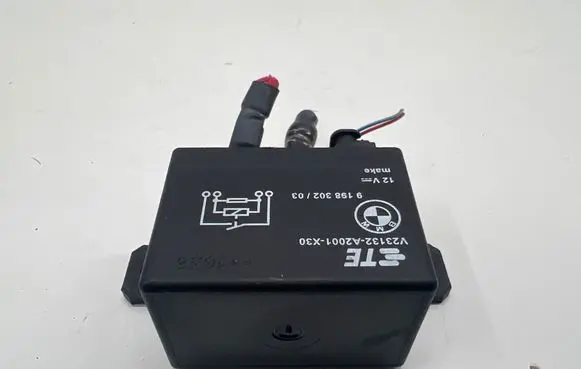 BMW 6 F06 Gran coupe Coolant fan relay 9198302