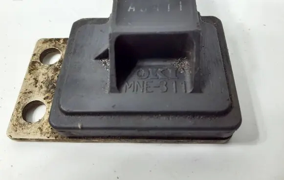 Honda Legend Combustion control unit/module MNE3110 A8411