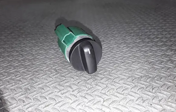 BMW 5 E39 Light switch 6901342