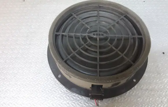 Audi A5 8T 8F Front door speaker 8R0035415A
