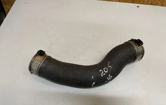 Mercedes-Benz C W205 Engine coolant pipe/hose