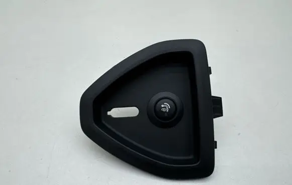 BMW 5 G30 G31 G38 Switch for retractable tow bar 7381926